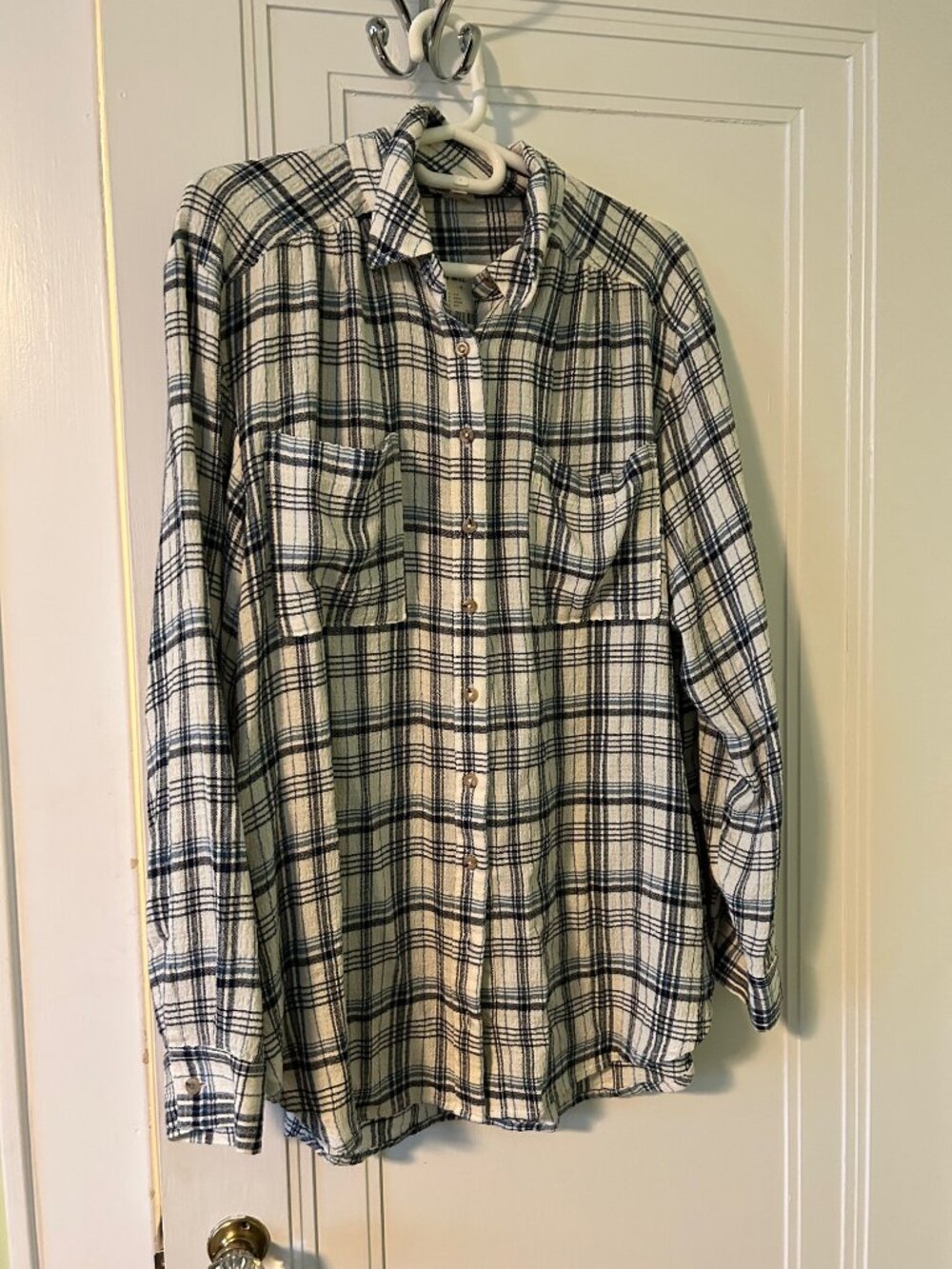 Anthropologie The Hadley Relaxed Plaid Buttondown Shirt by Pilcro​ Navy/white L